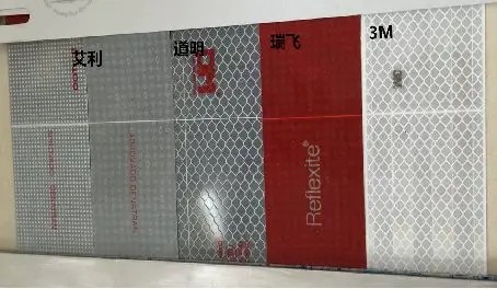 开云kaiyun电竞车身贴3